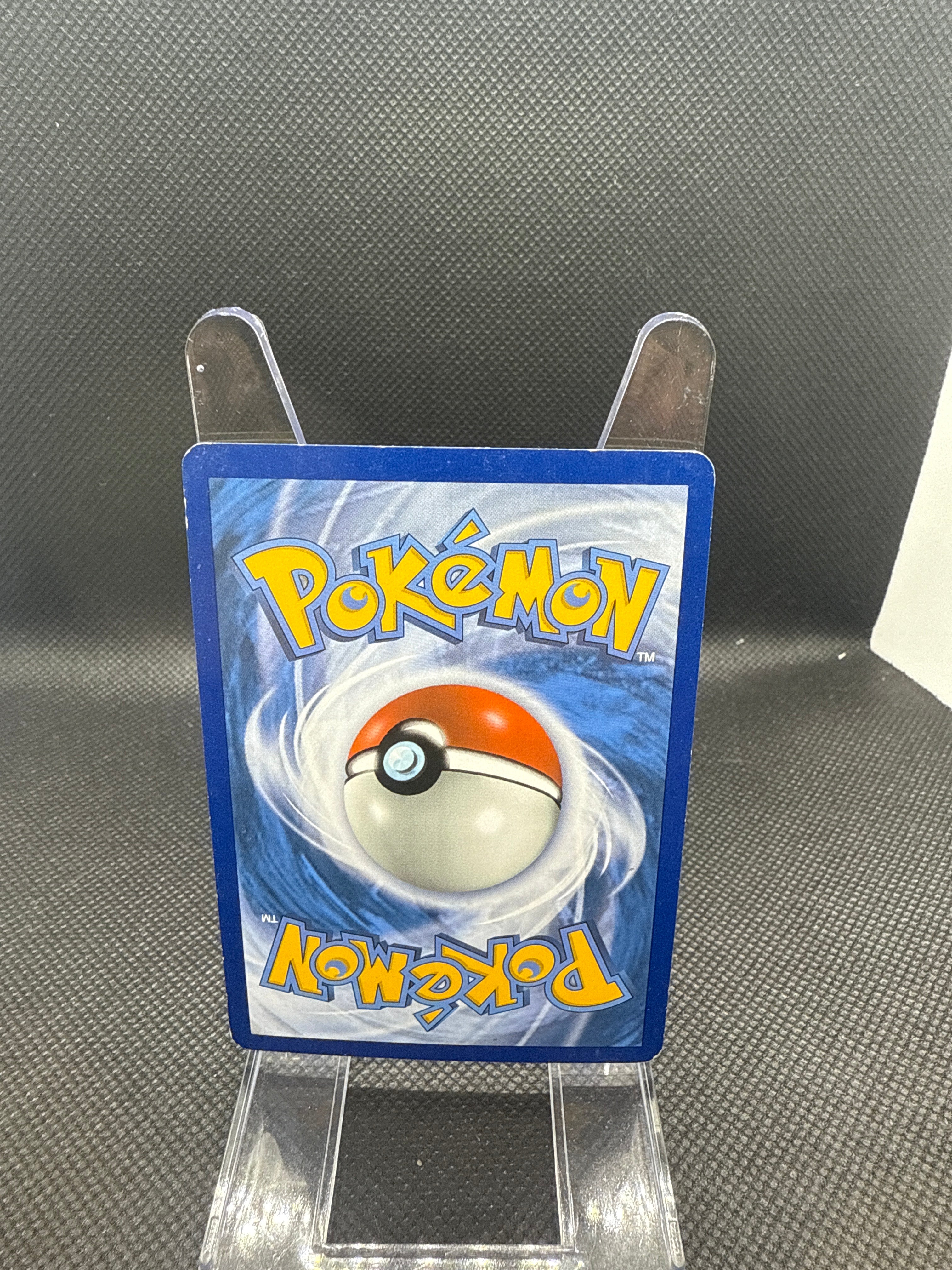 Detective Pikachu 10/18 - Detective Pikachu Set