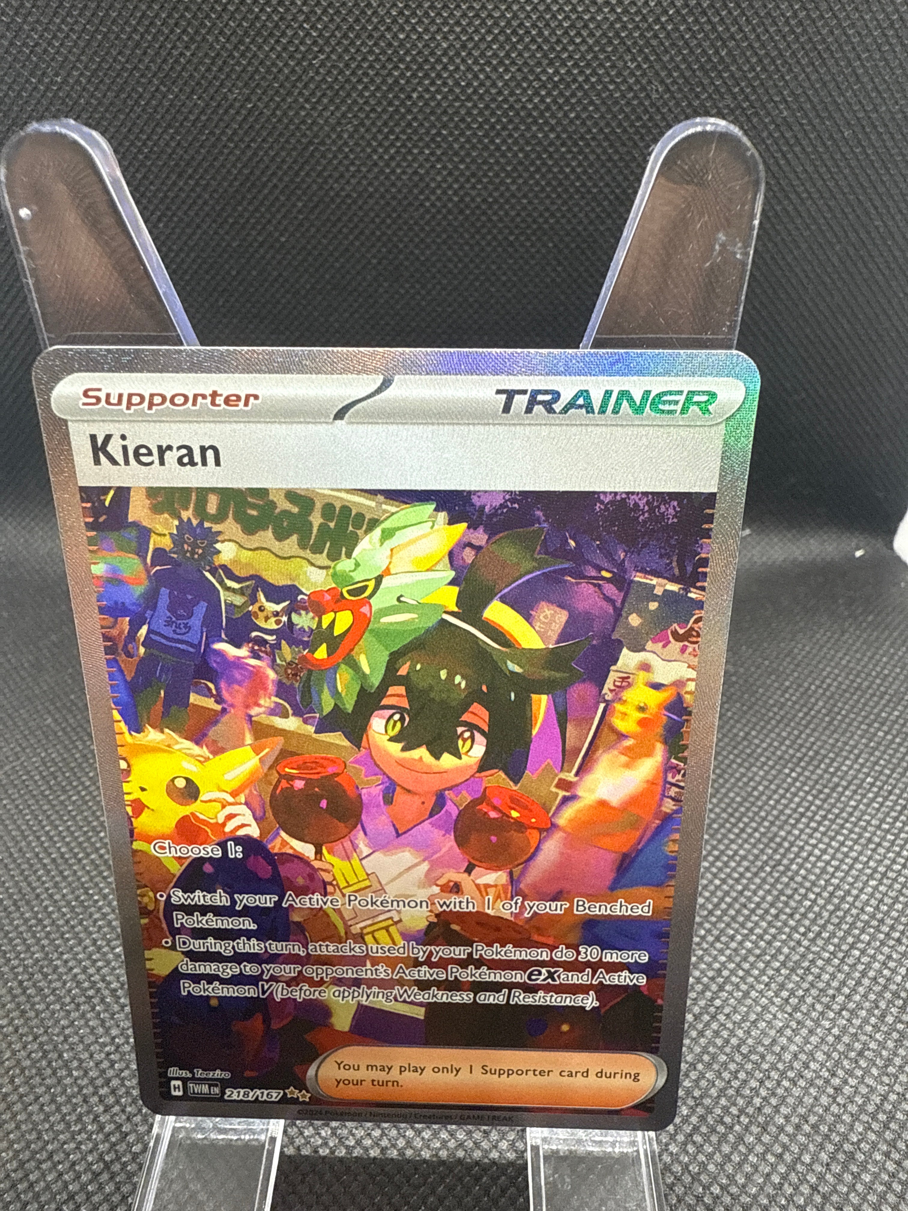 Pokémon Kieran 218/167 Ultra Rare Trainer card Twilight Masquarade
